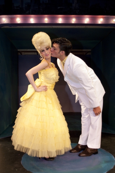Photo Flash: First Look at Lake Worth's HAIRSPRAY, Opening 7/6 Image