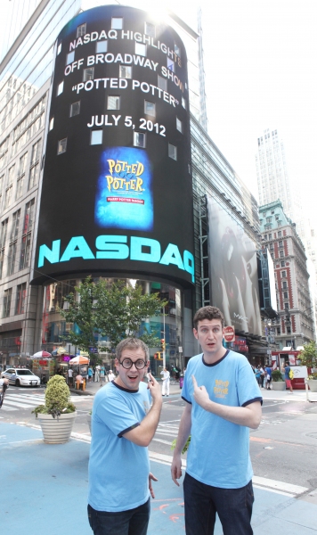 Photo Coverage: POTTED POTTER Invades NASDAQ MarketSite to Ring Closing Bell Image