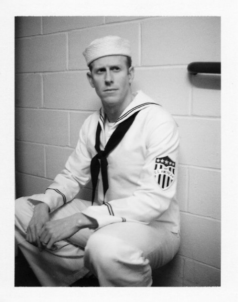 Photo Flash: Robert Petkoff Takes ANYTHING GOES Polaroid Cast Portraits Image