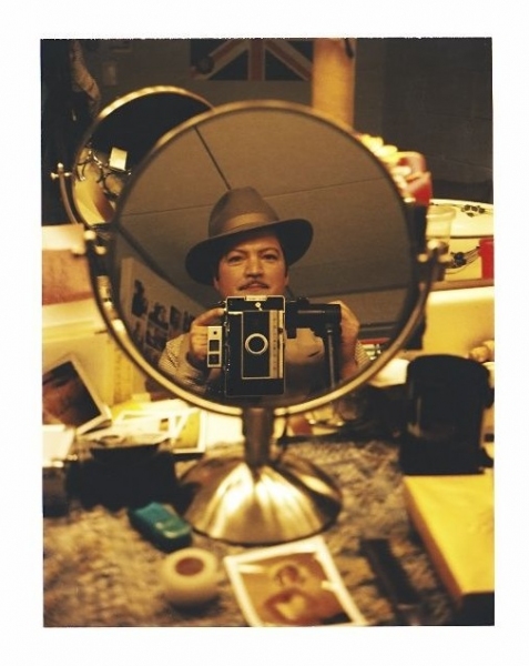 Photo Flash: Robert Petkoff Takes ANYTHING GOES Polaroid Cast Portraits Image