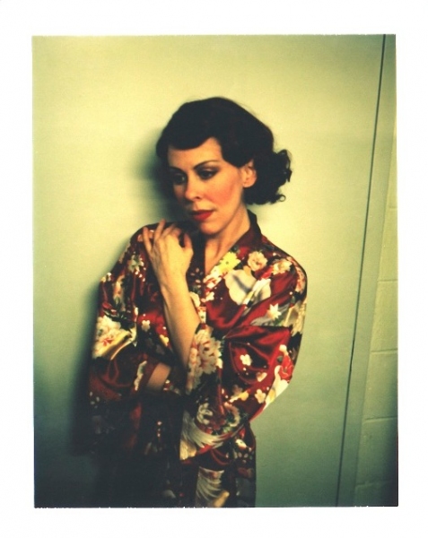 Photo Flash: Robert Petkoff Takes ANYTHING GOES Polaroid Cast Portraits Image