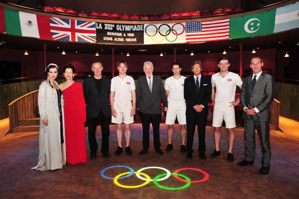 Photo Coverage: CHARIOTS OF FIRE Film Cast Greets UK Stage Company Image