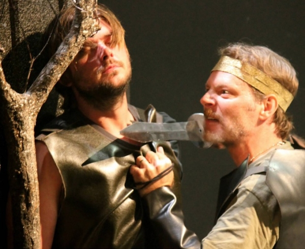 Photo Flash: First Look at the Kinsmen Cast of Antaeus' MACBETH 