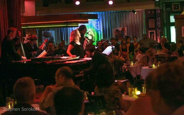 Photo Flash: Colleen McHugh Visits Birdland  Image