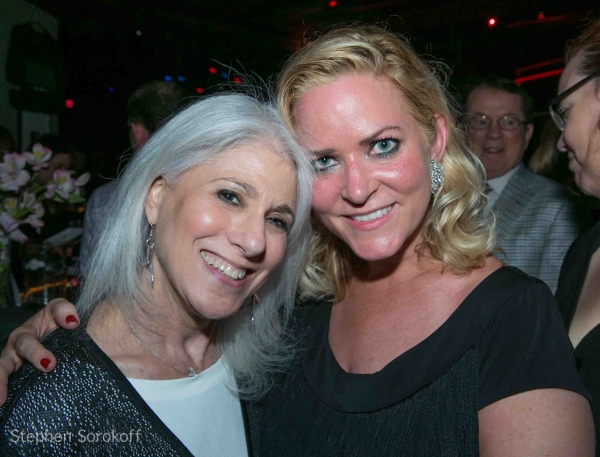Photo Flash: Colleen McHugh Visits Birdland  Image