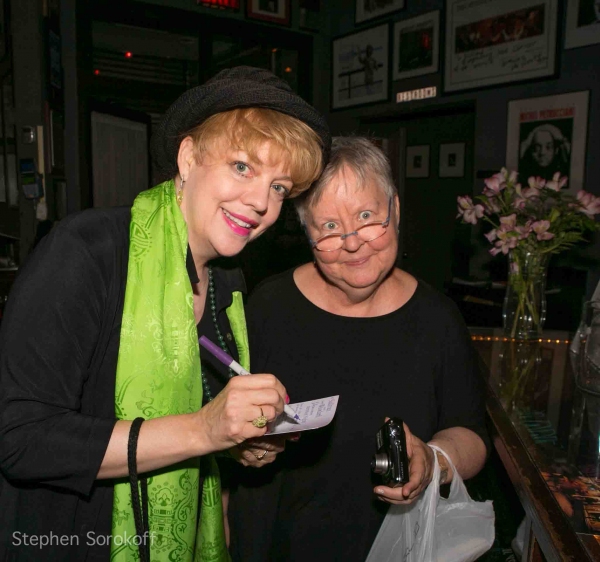 Photo Flash: Colleen McHugh Visits Birdland  Image