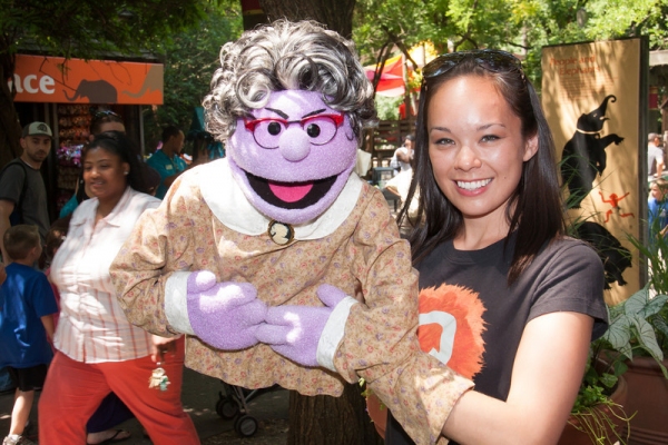 Photo Flash: AVENUE Q Visits AVENUE ZOO at the Bronx Zoo Image