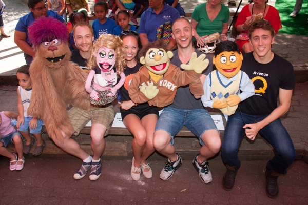 Photo Flash: AVENUE Q Visits AVENUE ZOO at the Bronx Zoo Image