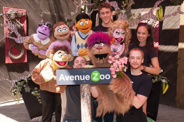 Photo Flash: AVENUE Q Visits AVENUE ZOO at the Bronx Zoo 
