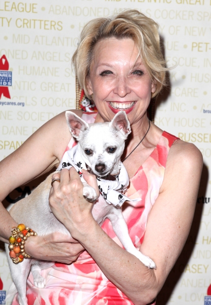 Photo Coverage: Bernadette Peters, Mary Tyler Moore & Broadway Stars Backstage at Broadway Barks 14! Photo Coverage: Bernadette Peters, Mary Tyler Moore & Broadway Stars Backstage at Broadway Barks 14! Image