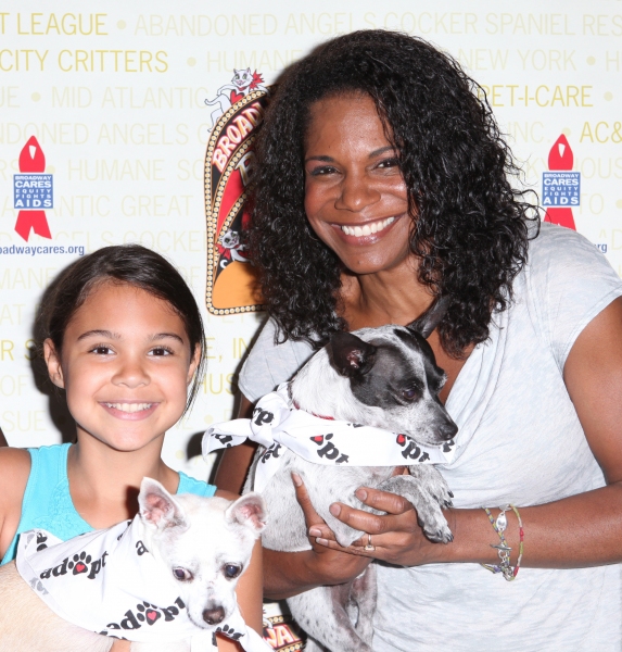 Photo Coverage: Bernadette Peters, Mary Tyler Moore & Broadway Stars Backstage at Broadway Barks 14! Photo Coverage: Bernadette Peters, Mary Tyler Moore & Broadway Stars Backstage at Broadway Barks 14! Image