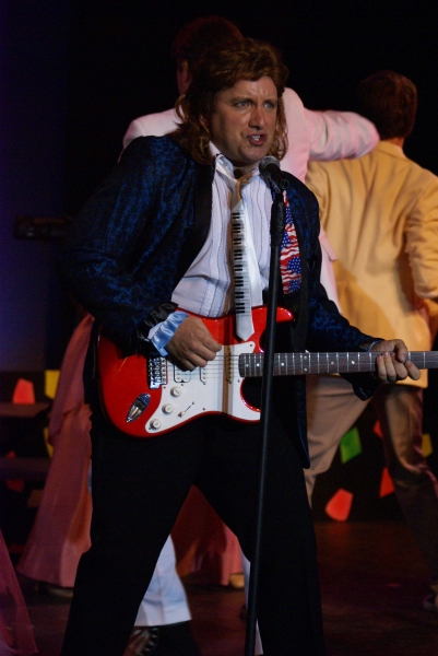 Photo Flash: First Look at Barn Theatre's THE WEDDING SINGER Image