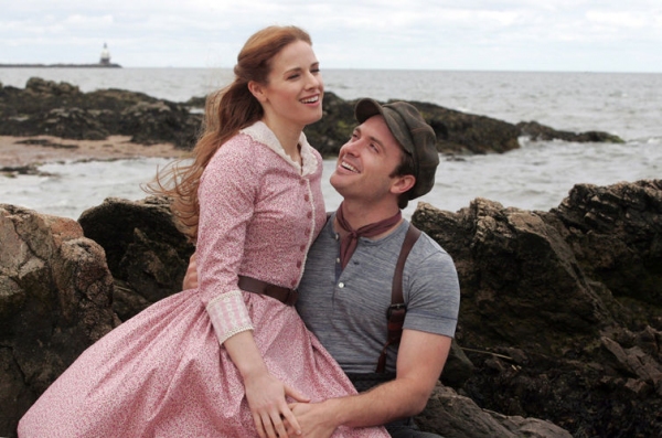 Photo Flash: First Look at Teal Wicks and James Snyder in Goodspeed's CAROUSEL Image