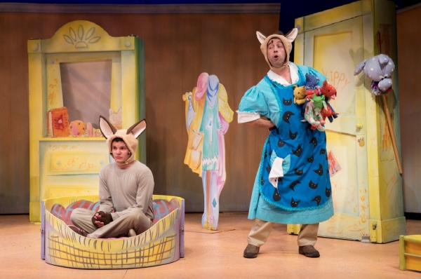 Photo Flash: Theatreworks USA's SKIPPYJON JONES Opens Off-Broadway Image