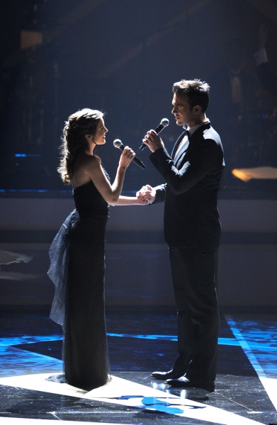 Photo Flash: First Look at Laura Osnes, Cheyenne Jackson, and More in DUST TO DREAMS Concert! Image