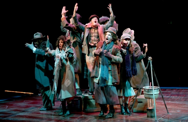Photo Flash: First Look at Lauren Weintraub and Jacquelyn Piro Donovan in NSMT's ANNIE Image