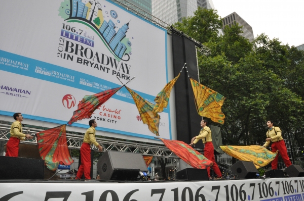 Photo Coverage: WICKED, GHOST, MEMPHIS, and More Perform at Broadway in Bryant Park! Image
