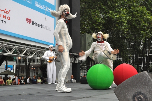 Photo Coverage: WICKED, GHOST, MEMPHIS, and More Perform at Broadway in Bryant Park! Image