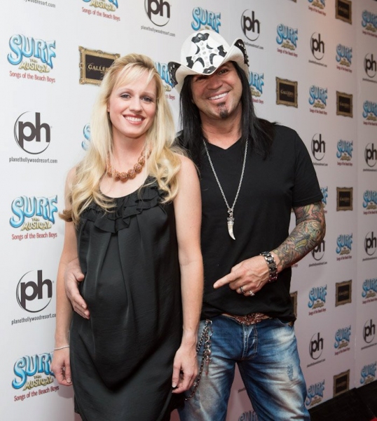 Photo Flash: Marissa Jaret Winokur, Debbie Gibson and More at Opening Night Red Carpet of SURF THE MUSICAL Image