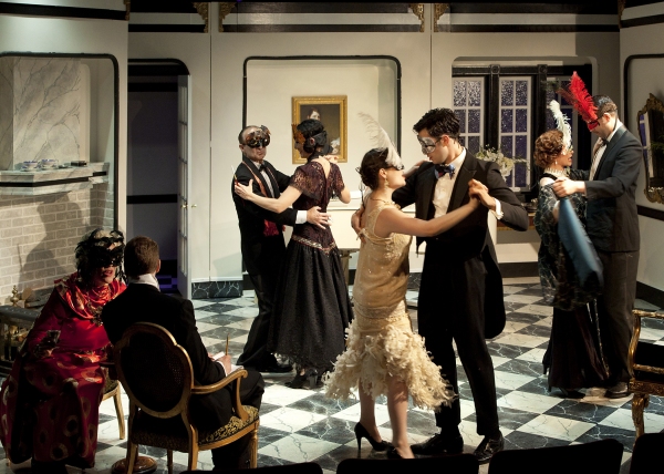 Photo Flash: Sneak Peek at Dead Writers Theatre's THE VORTEX, Opening Tonight Image