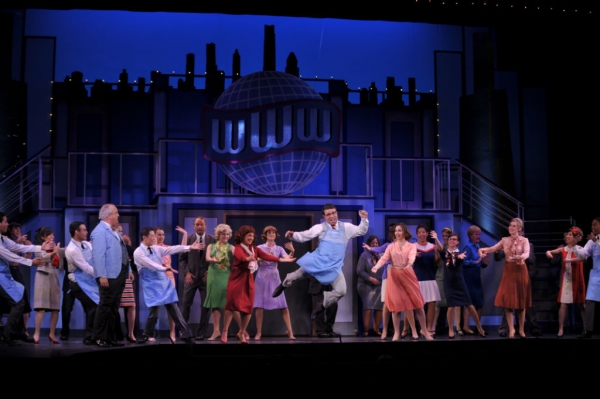 Photo Flash: Sneak Peek at Foothill Music's HOW TO SUCCEED IN BUSINESS WITHOUT REALLY TRYING, Opening Tonight 