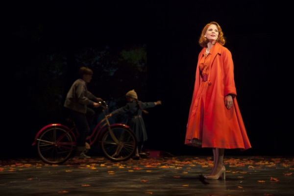 Photo Flash: First Look at Kelli O'Hara, Tony Yazbeck and More in WTF's FAR FROM HEAVEN Image