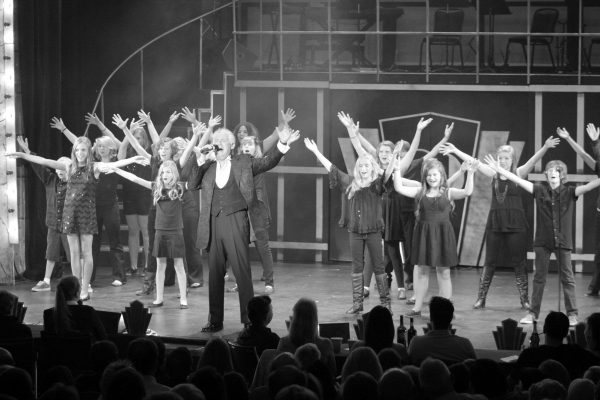 Photo Flash: Peter Karrie in A PHANTOM RETURNS at Egyptian Theatre  Image