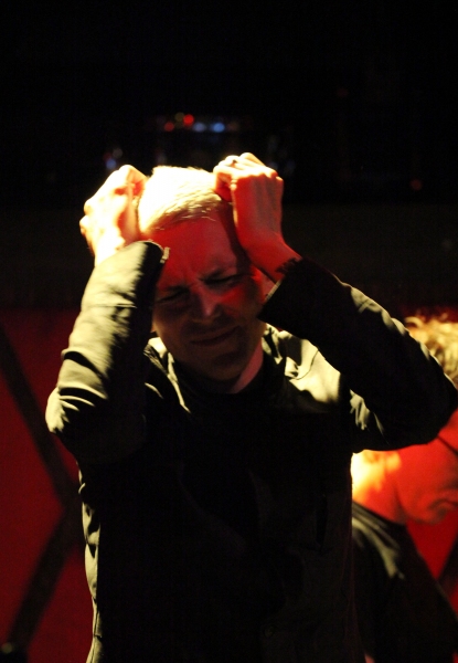 Exclusive Photo Coverage: Tony Vincent Brings Solo Concert to Rockwood Music Hall! Image