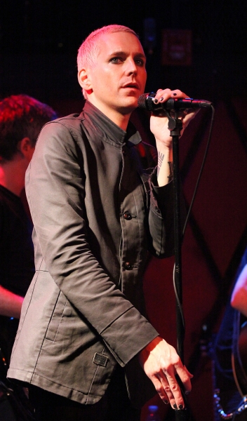 Exclusive Photo Coverage: Tony Vincent Brings Solo Concert to Rockwood Music Hall! Image