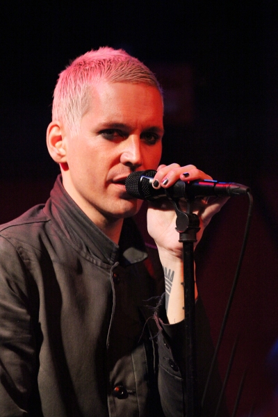 Exclusive Photo Coverage: Tony Vincent Brings Solo Concert to Rockwood Music Hall! Image