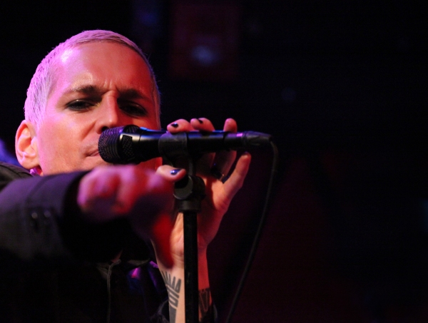 Exclusive Photo Coverage: Tony Vincent Brings Solo Concert to Rockwood Music Hall! Image