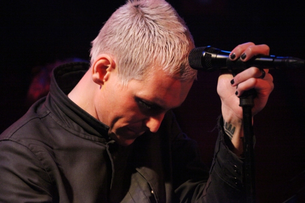 Exclusive Photo Coverage: Tony Vincent Brings Solo Concert to Rockwood Music Hall! Image