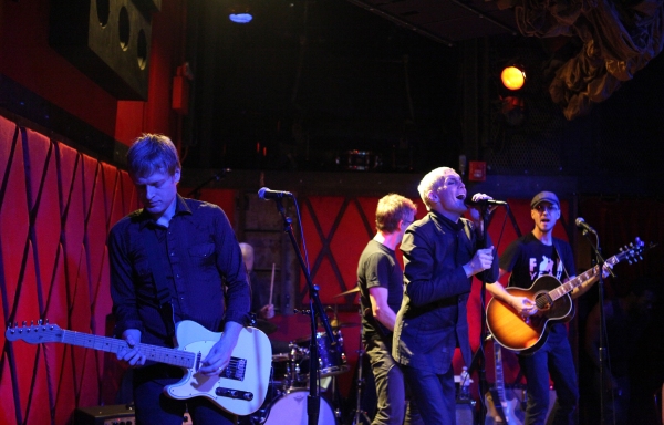 Exclusive Photo Coverage: Tony Vincent Brings Solo Concert to Rockwood Music Hall! Image