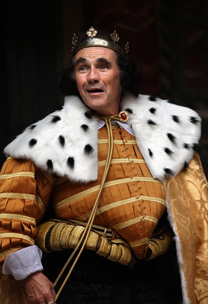Photo Flash: First Look at Mark Rylance and More in the Globe's RICHARD III Image