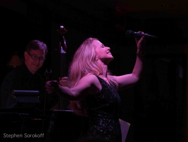 Photo Coverage: Karen Oberlin Brings I'LL BE HARD TO HANDLE to Feinstein's Image